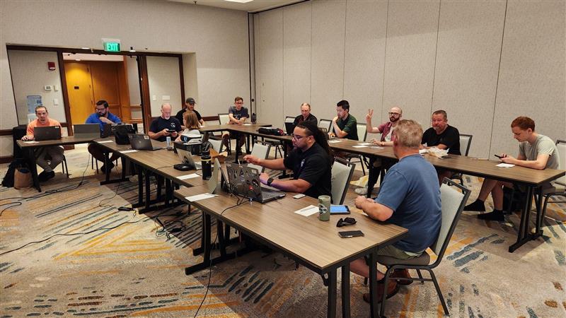 Lihue_ECCO The team preparing to deploy from Lihue, Hawaii, for an airborne observation of an experimental capsule.